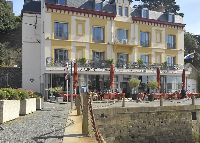 Hotel De La Vallee